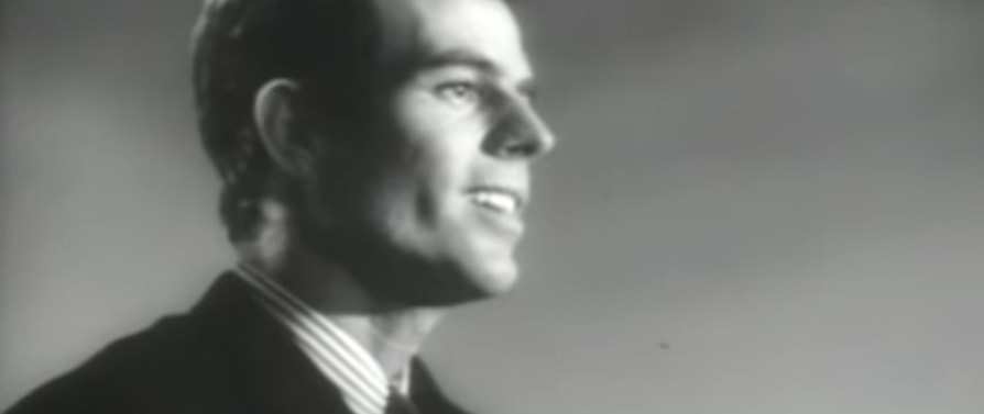 Julio Iglesias – La Vida Sigue Igual