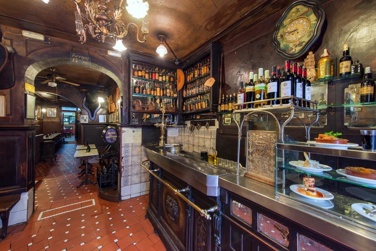 Old taverns in Madrid
